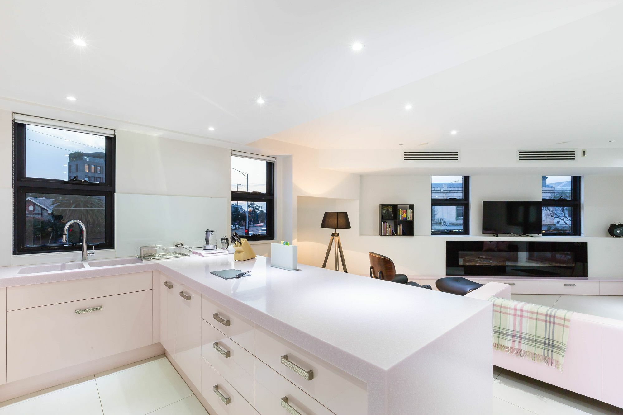 Maddison, 3Bdr Port Melbourne Apartment Bagian luar foto