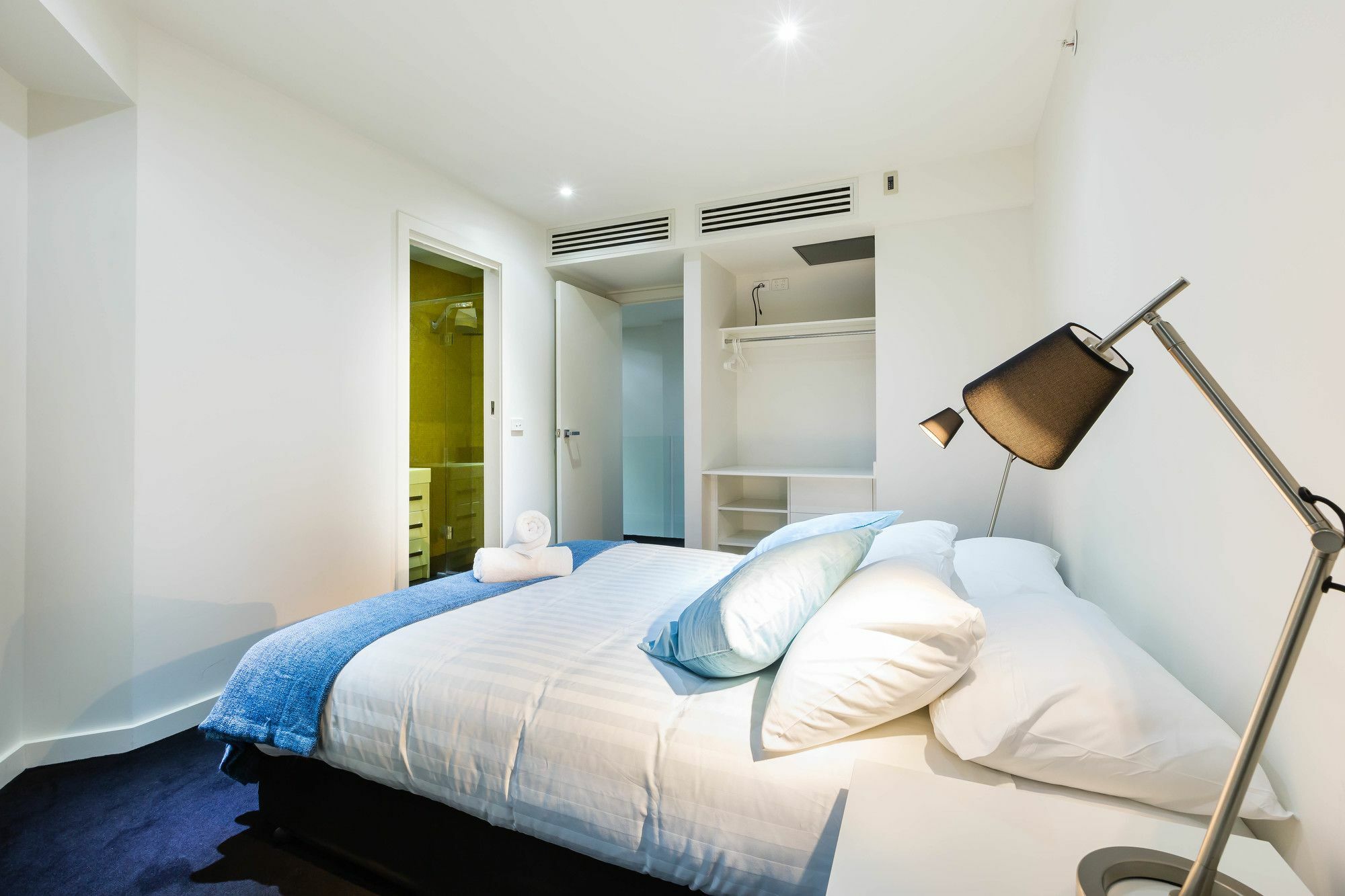 Maddison, 3Bdr Port Melbourne Apartment Bagian luar foto